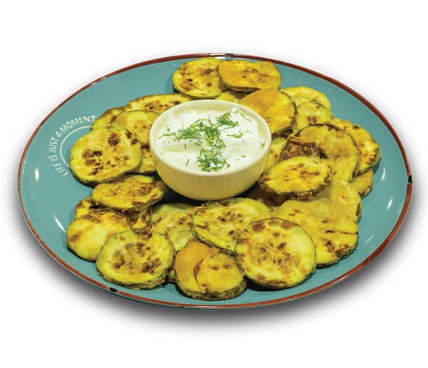 Тиквички с чеснов сос