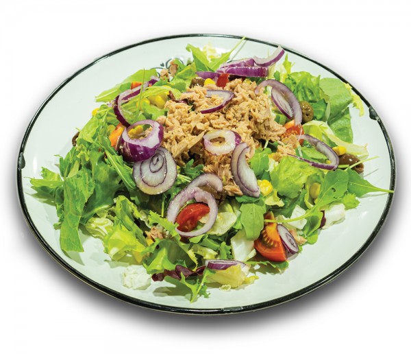 Салата с риба тон